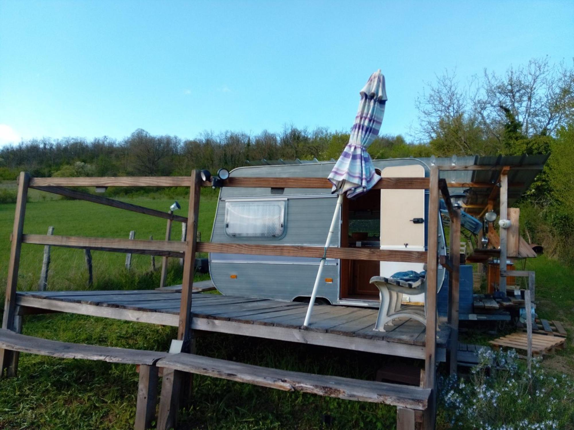 Campingfiz Varzy Exterior photo